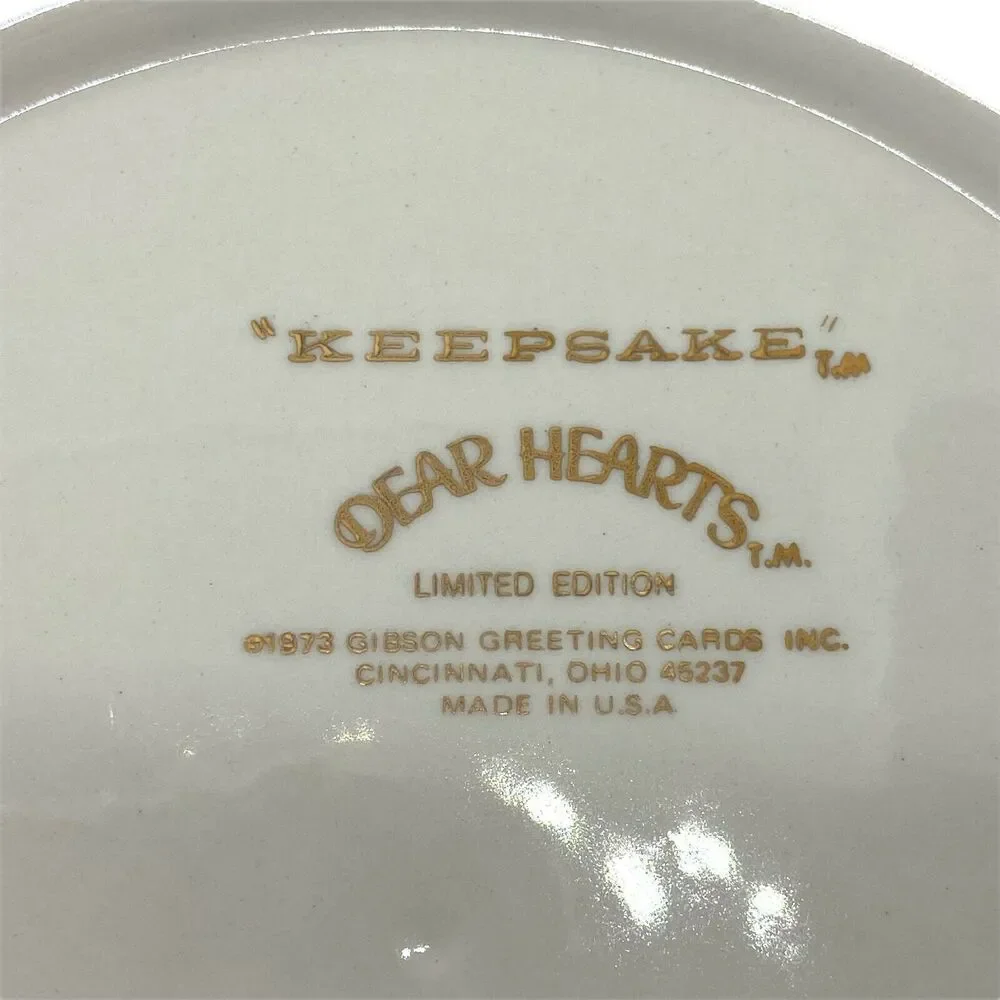 Dear Hearts White Yellow Round Shaped Keepsake Plate Set Of Two Vintage 1973